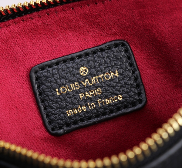 ルイヴィトンバッグ着用イメージ